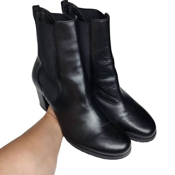 Cole Haan Denise Women's Black Closed Toe Pull On Ankle Heeled Boots Size 10B - Picture 1 of 11